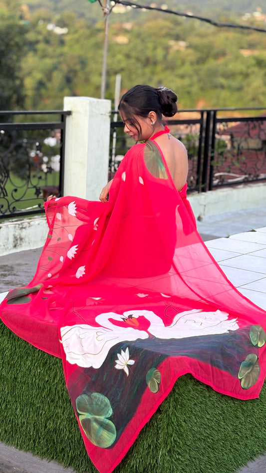 Hand-Painted Elegant swan Saree